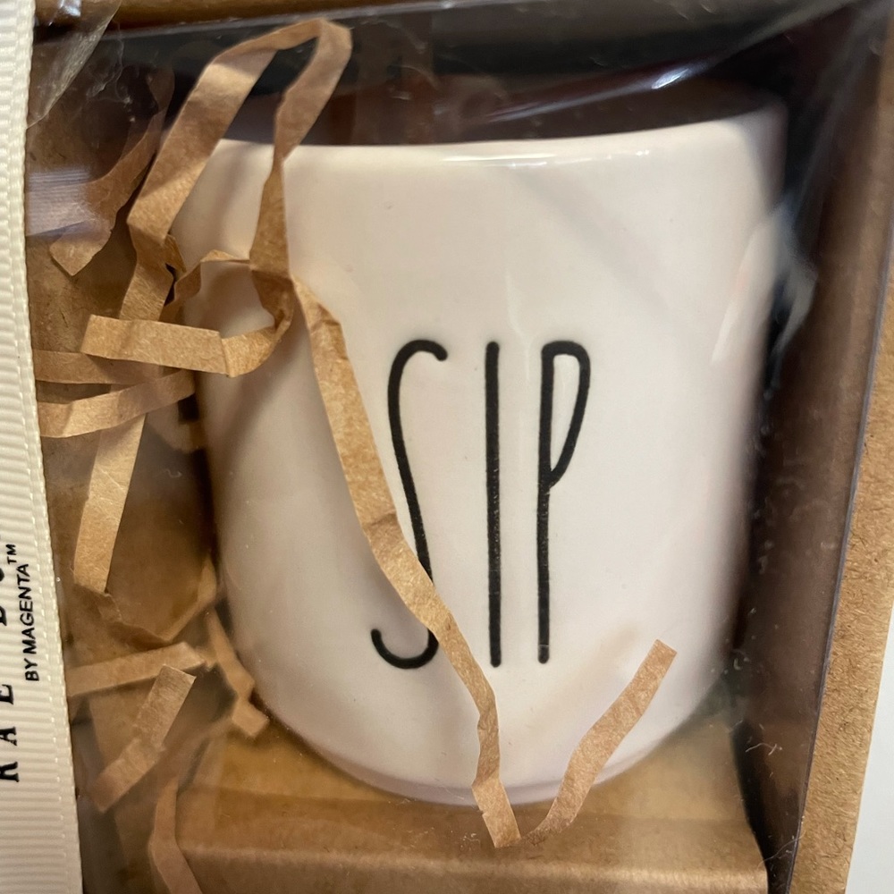 New Rae Dunn SAKE Set - Picture 2 of 4